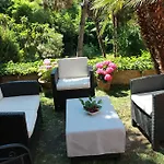 Bed & Breakfast Ai Giardini Di San Vitale