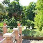 Ai Giardini Di San Vitale Bed & Breakfast 4*