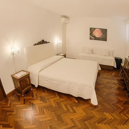 Ai Giardini Di San Vitale 4*