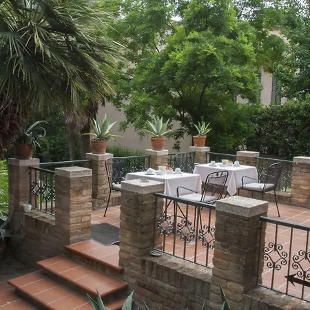 Ai Giardini Di San Vitale Couette-café Ravenne