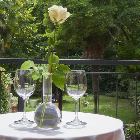 Couette-café Ai Giardini Di San Vitale 4*