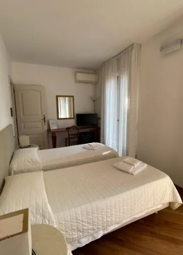 Ai Giardini Di San Vitale Bed and breakfast