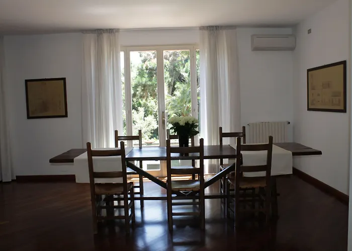 Ai Giardini Di San Vitale