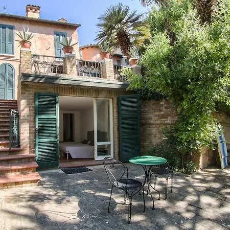 Bed & Breakfast Ai Giardini Di San Vitale