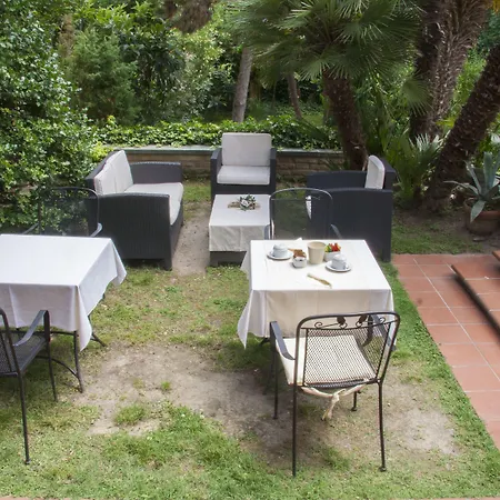 Bed and Breakfast Ai Giardini Di San Vitale