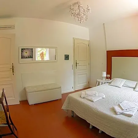 Couette-café Ai Giardini Di San Vitale 4*