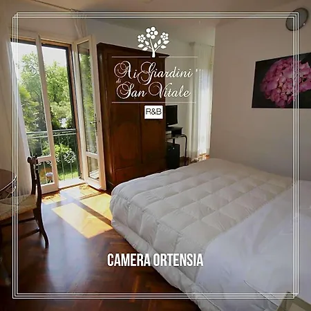 Couette-café Ai Giardini Di San Vitale 4*