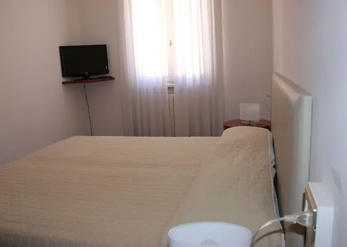 Ai Giardini Di San Vitale 4*