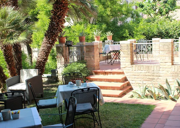 Ai Giardini Di San Vitale 4*